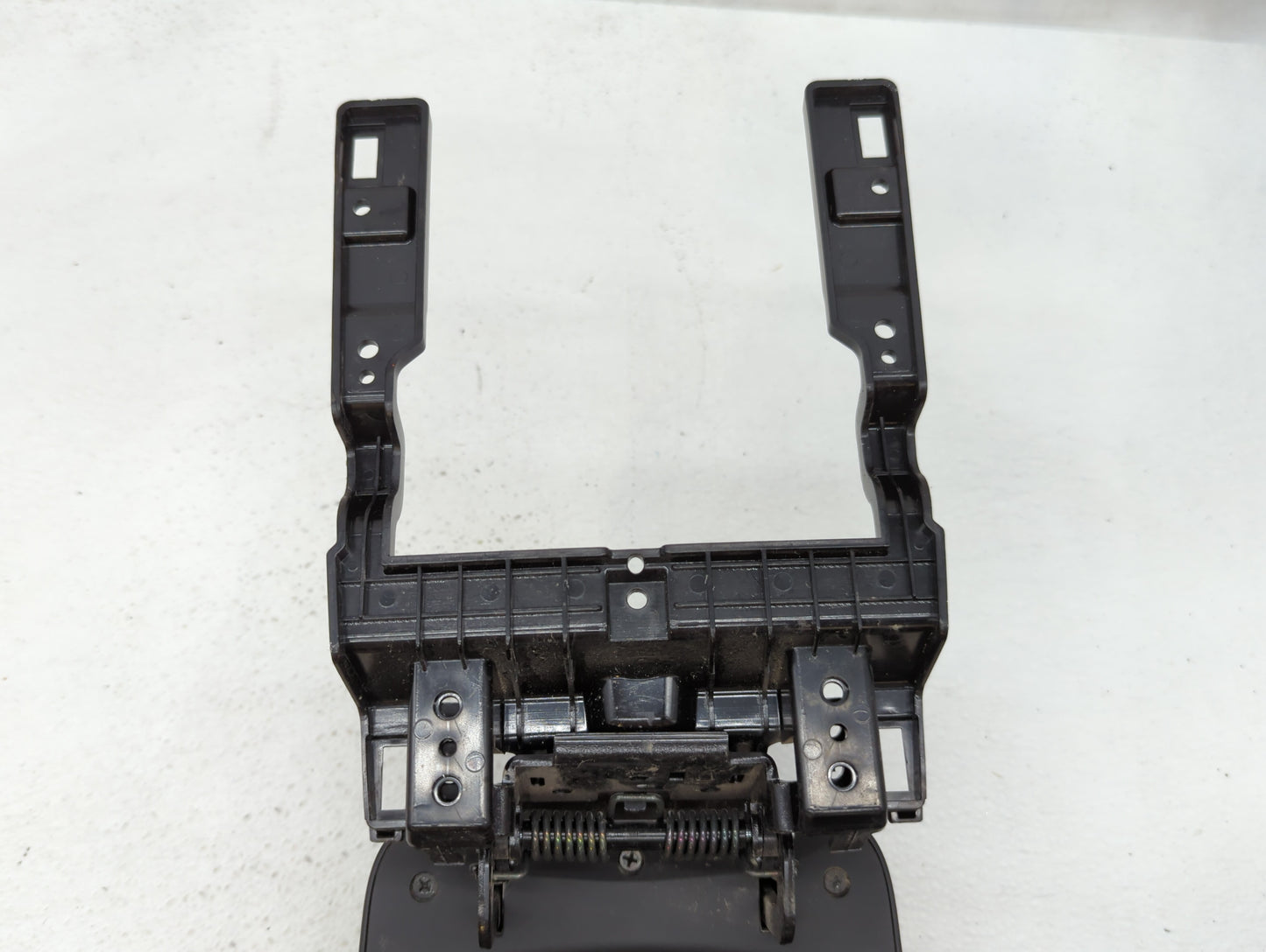 2014 Hyundai Elantra Center Console Armrest Cover Lid - Oemusedautoparts1.com
