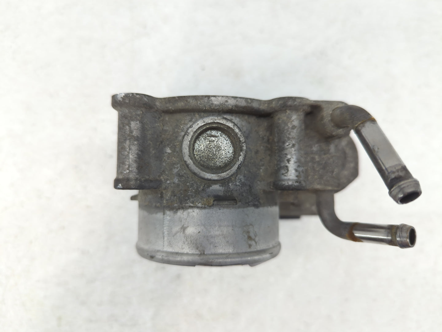 2011-2020 Hyundai Elantra Throttle Body P/N:35100-2E000 Fits Fits 2011 2012 2013 2014 2015 2016 2017 2018 2019 2020 2021 OEM