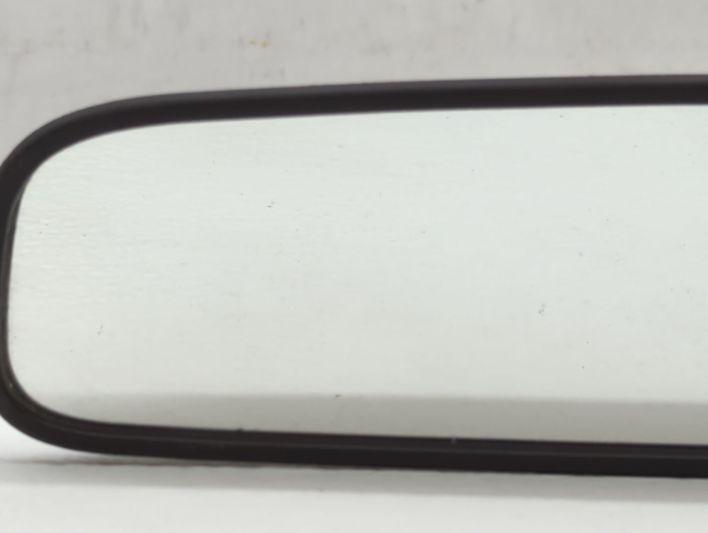 2013-2020 Hyundai Elantra Interior Rear View Mirror Replacement OEM P/N:E4012143 Fits OEM Used Auto Parts - Oemusedautoparts