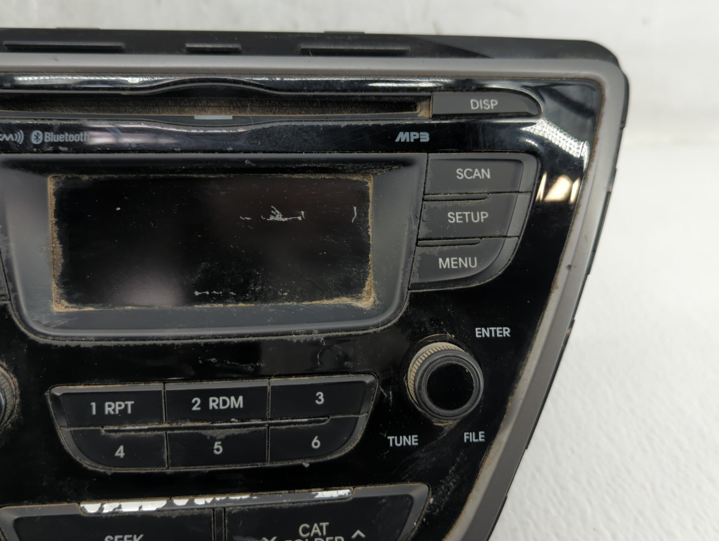2014-2015 Hyundai Elantra Am Fm Cd Player Radio Receiver - Oemusedautoparts1.com