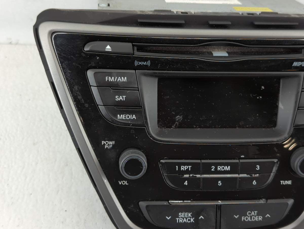 2014-2016 Hyundai Elantra Am Fm Cd Player Radio Receiver 583713 - Oemusedautoparts1.com