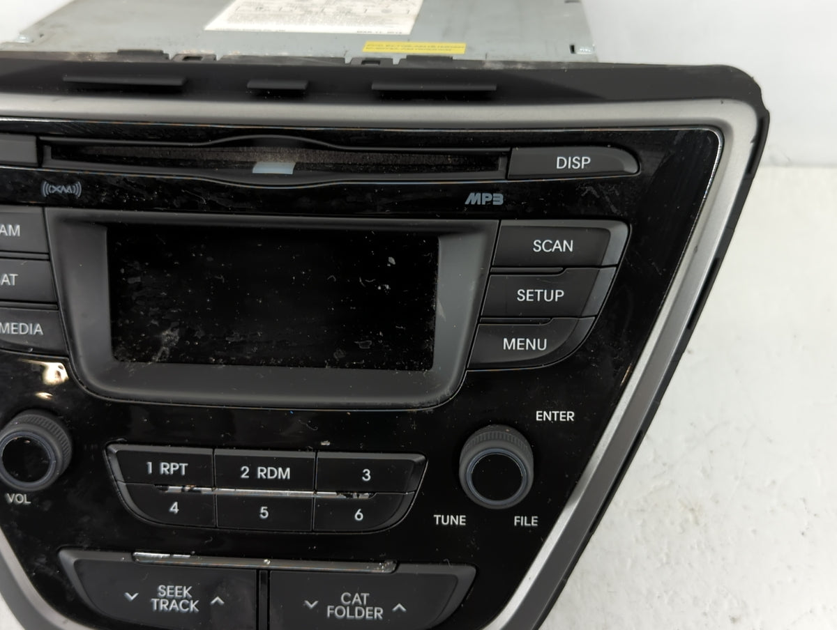 2014-2016 Hyundai Elantra Am Fm Cd Player Radio Receiver 583713 - Oemusedautoparts1.com