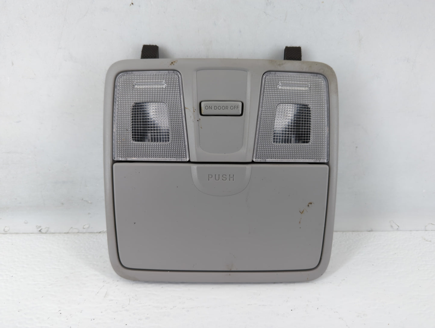 2014 Hyundai Elantra Overhead Roof Console - Oemusedautoparts1.com