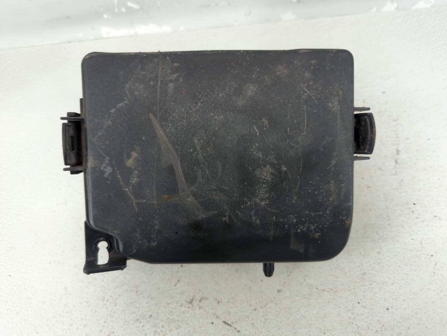 2014-2016 Hyundai Elantra Fusebox Fuse Box Panel Relay Module P/N:91265 3X080 Fits Fits 2014 2015 2016 OEM Used Auto Parts -
