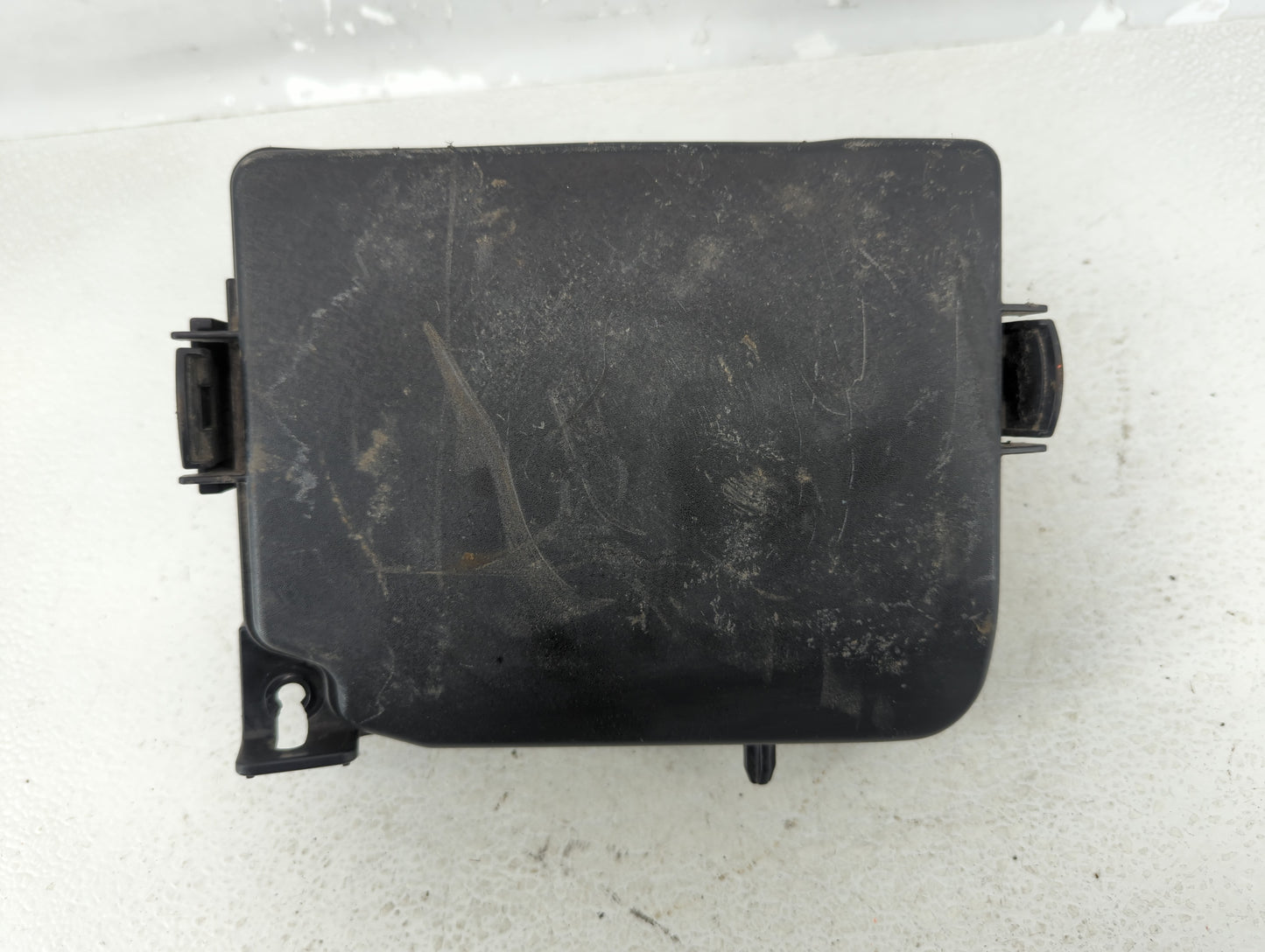 2014-2016 Hyundai Elantra Fusebox Fuse Box Panel Relay Module P/N:91265 3X080 Fits Fits 2014 2015 2016 OEM Used Auto Parts -