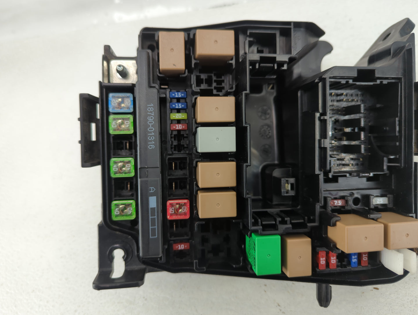 2014-2015 Hyundai Elantra Fusebox Fuse Box Panel Relay Module P/N:91238 A5995 Fits Fits 2014 2015 OEM Used Auto Parts - Oemu