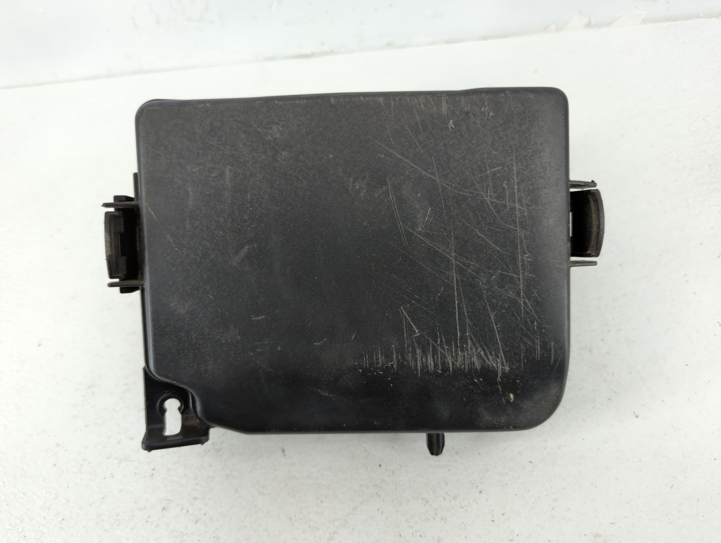2014-2016 Hyundai Elantra Fusebox Fuse Box Panel Relay Module P/N:91951-3X710 Fits Fits 2014 2015 2016 OEM Used Auto Parts -