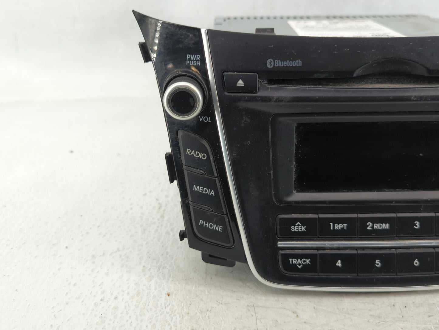 Hyundai Elantra Am Fm Cd Player Radio Receiver - Oemusedautoparts1.com