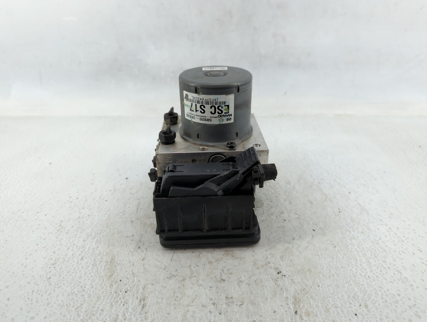 2014-2016 Hyundai Elantra ABS Pump Control Module Replacement P/N:58920-3X630 Fits Fits 2014 2015 2016 OEM Used Auto Parts -