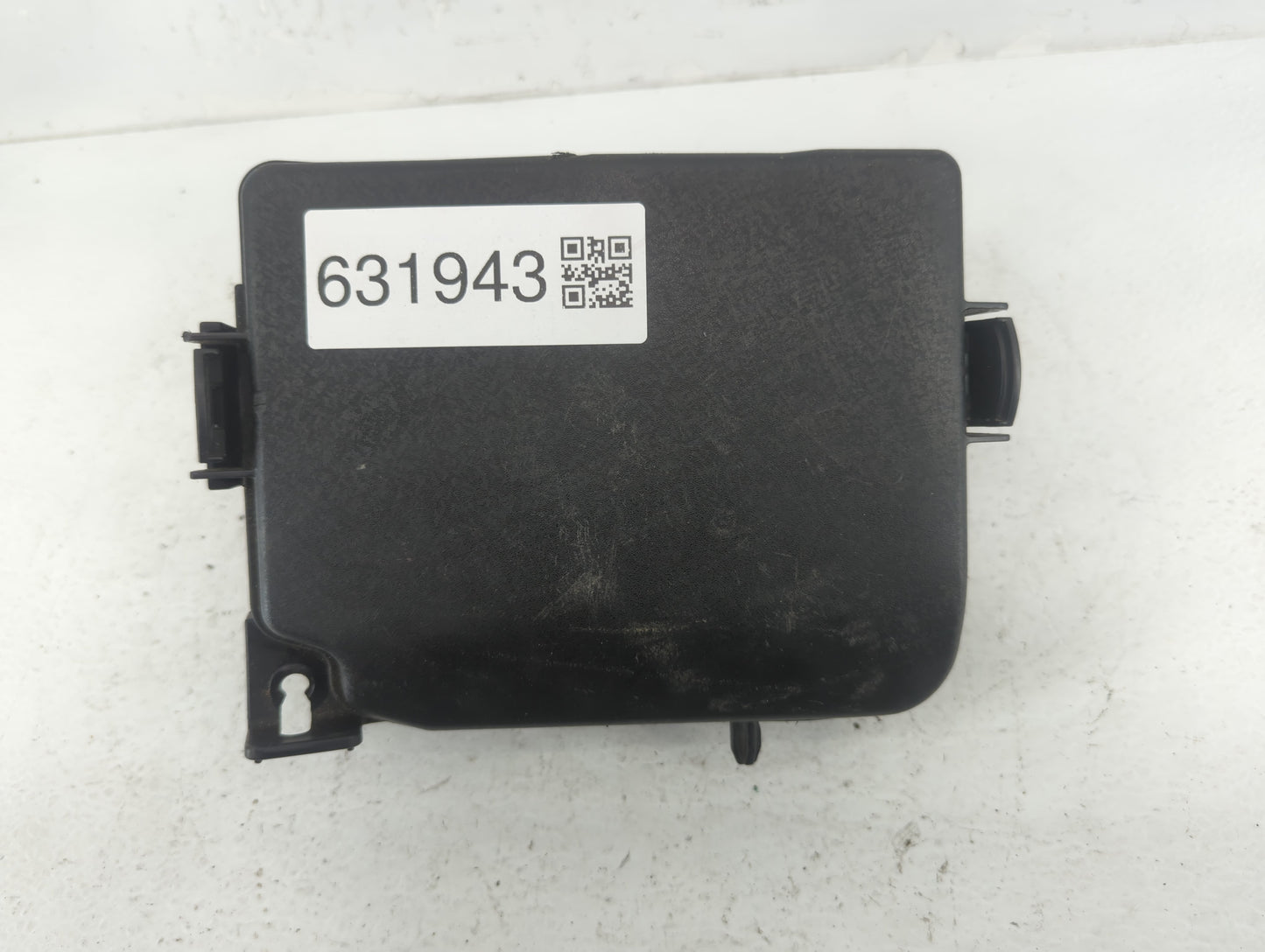 2014-2016 Hyundai Elantra Fusebox Fuse Box Panel Relay Module P/N:91951-3X710 Fits Fits 2014 2015 2016 OEM Used Auto Parts -