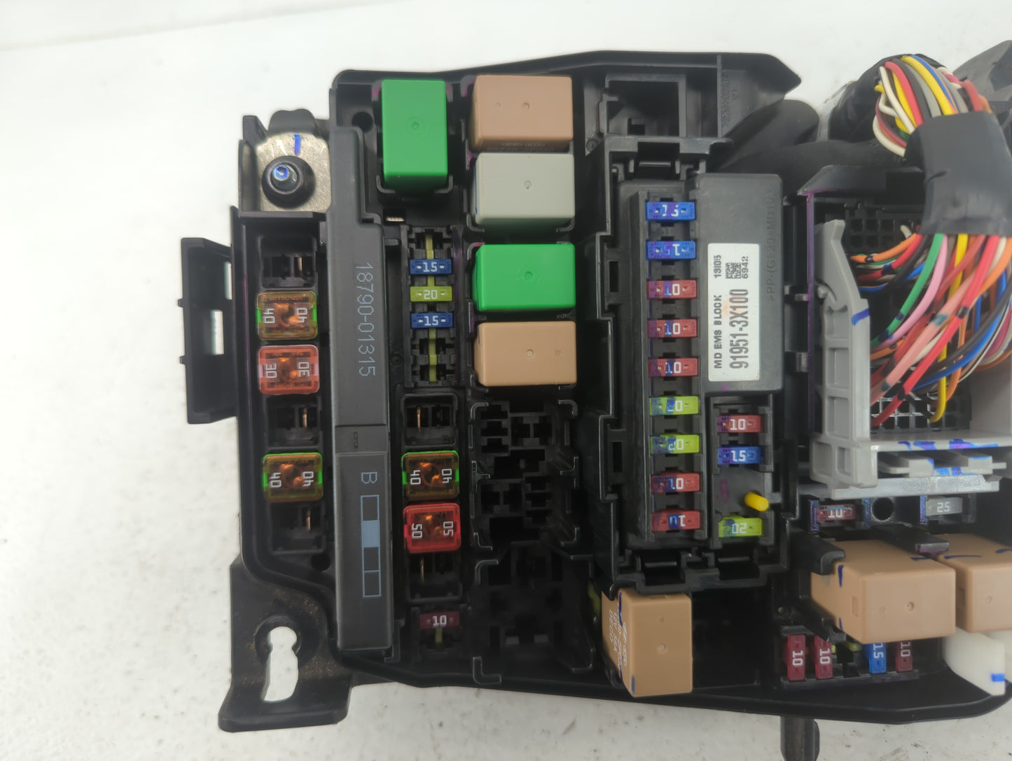2014-2016 Hyundai Elantra Fusebox Fuse Box Panel Relay Module P/N:91951-3X710 Fits Fits 2014 2015 2016 OEM Used Auto Parts -