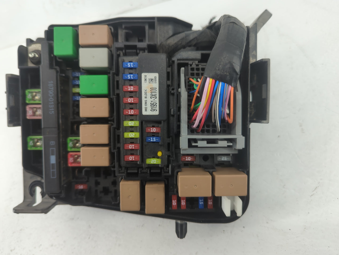 2014-2016 Hyundai Elantra Fusebox Fuse Box Panel Relay Module P/N:91266 3X010 Fits Fits 2014 2015 2016 OEM Used Auto Parts -