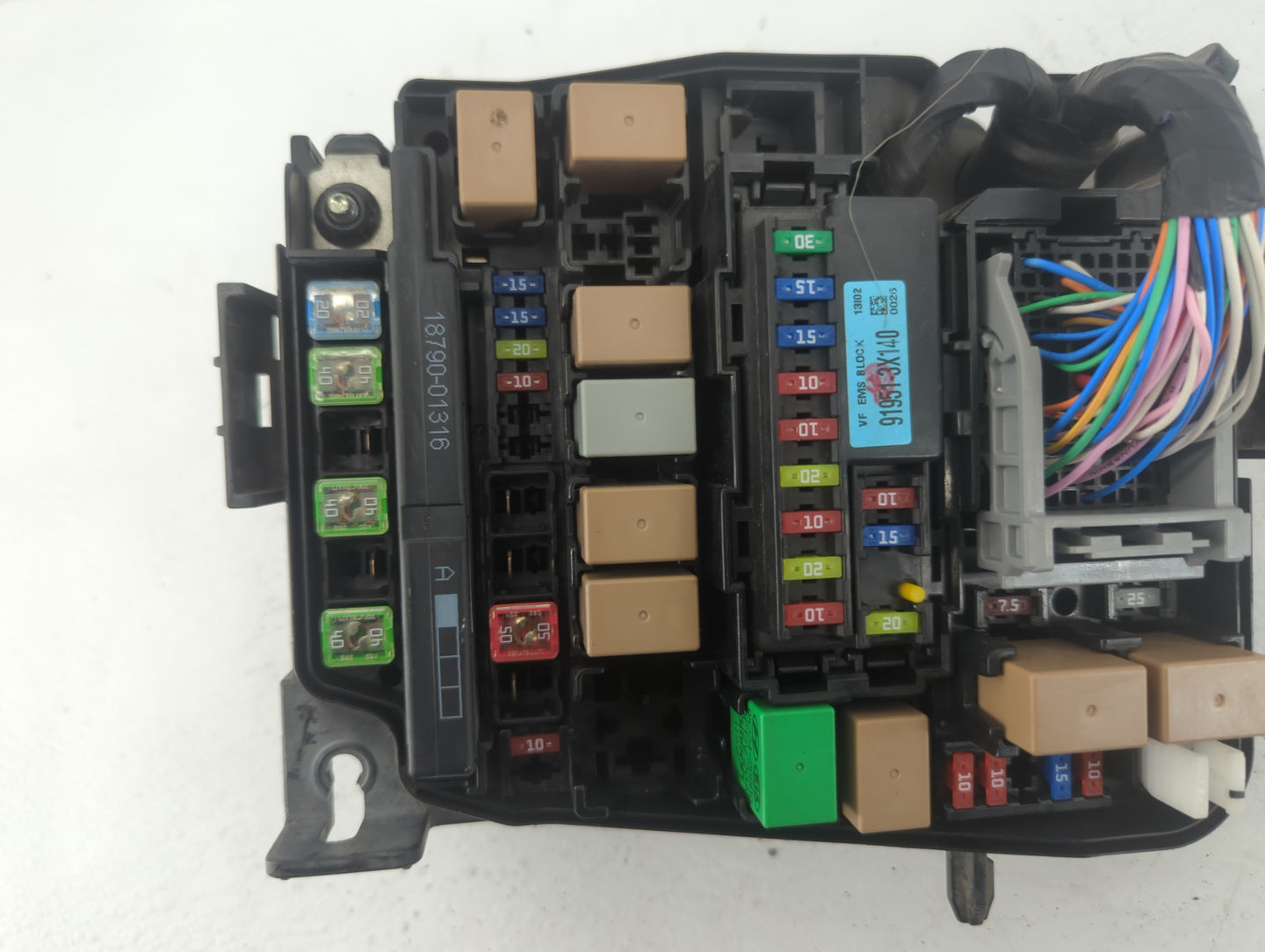 2014-2015 Hyundai Elantra Fusebox Fuse Box Panel Relay Module P/N:DX22A65 91238-A5985 Fits Fits 2014 2015 OEM Used Auto Part