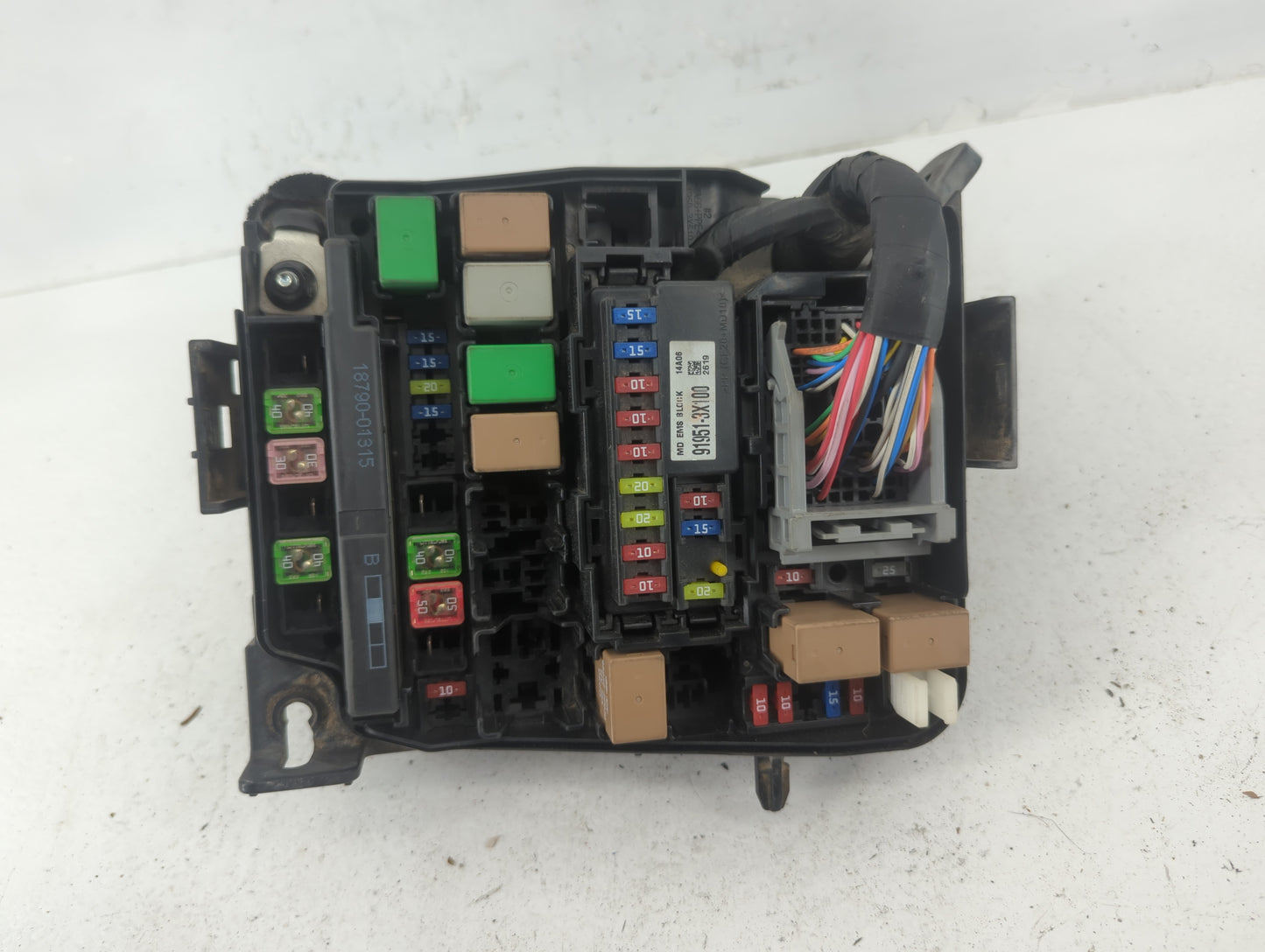 2014-2016 Hyundai Elantra Fusebox Fuse Box Panel Relay Module P/N:91266 3X030 Fits Fits 2014 2015 2016 OEM Used Auto Parts -