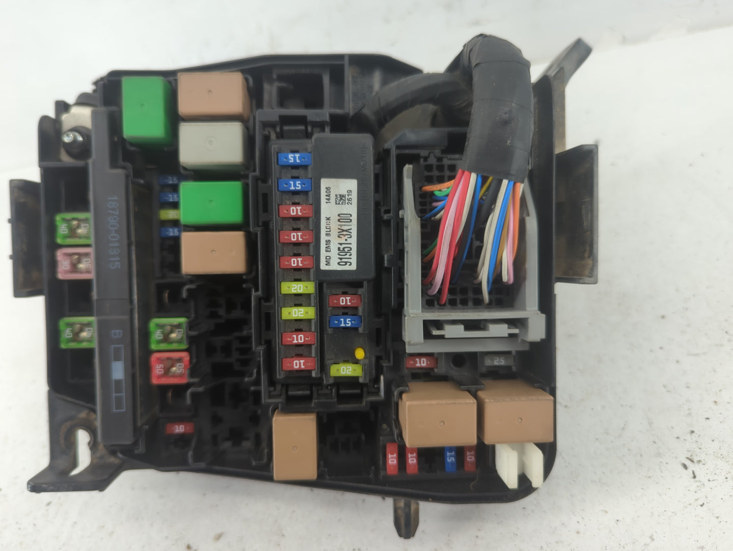 2014-2016 Hyundai Elantra Fusebox Fuse Box Panel Relay Module P/N:91266 3X030 Fits Fits 2014 2015 2016 OEM Used Auto Parts -