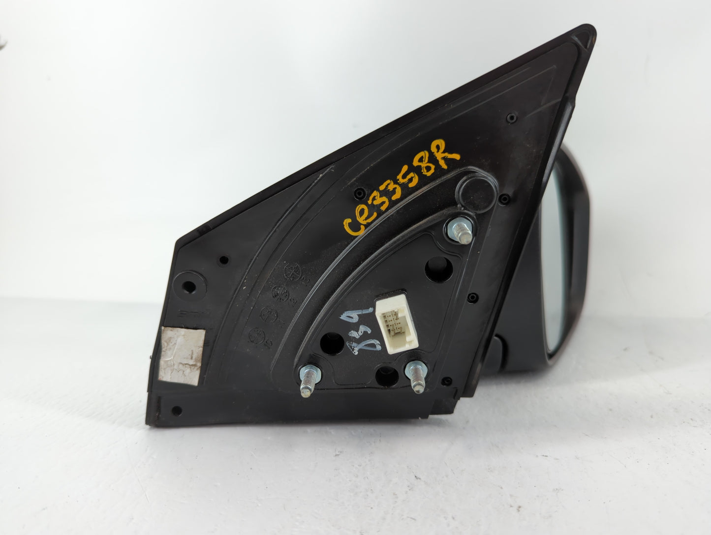 2013-2014 Hyundai Elantra Driver Side View Mirror - Left Door Mirror OEM Used - Oemusedautoparts1.com