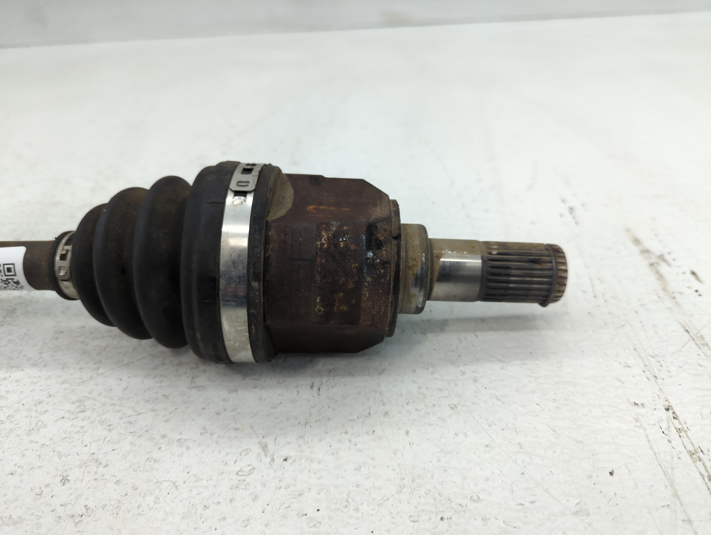 2014-2016 Hyundai Elantra Axle Shaft Front Driver Cv C/v - Oemusedautoparts1.com