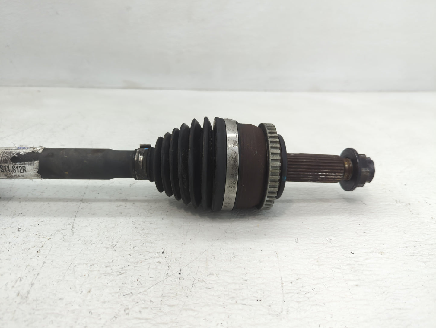 2014-2016 Hyundai Elantra Axle Shaft Front Passenger Cv C/v - Oemusedautoparts1.com