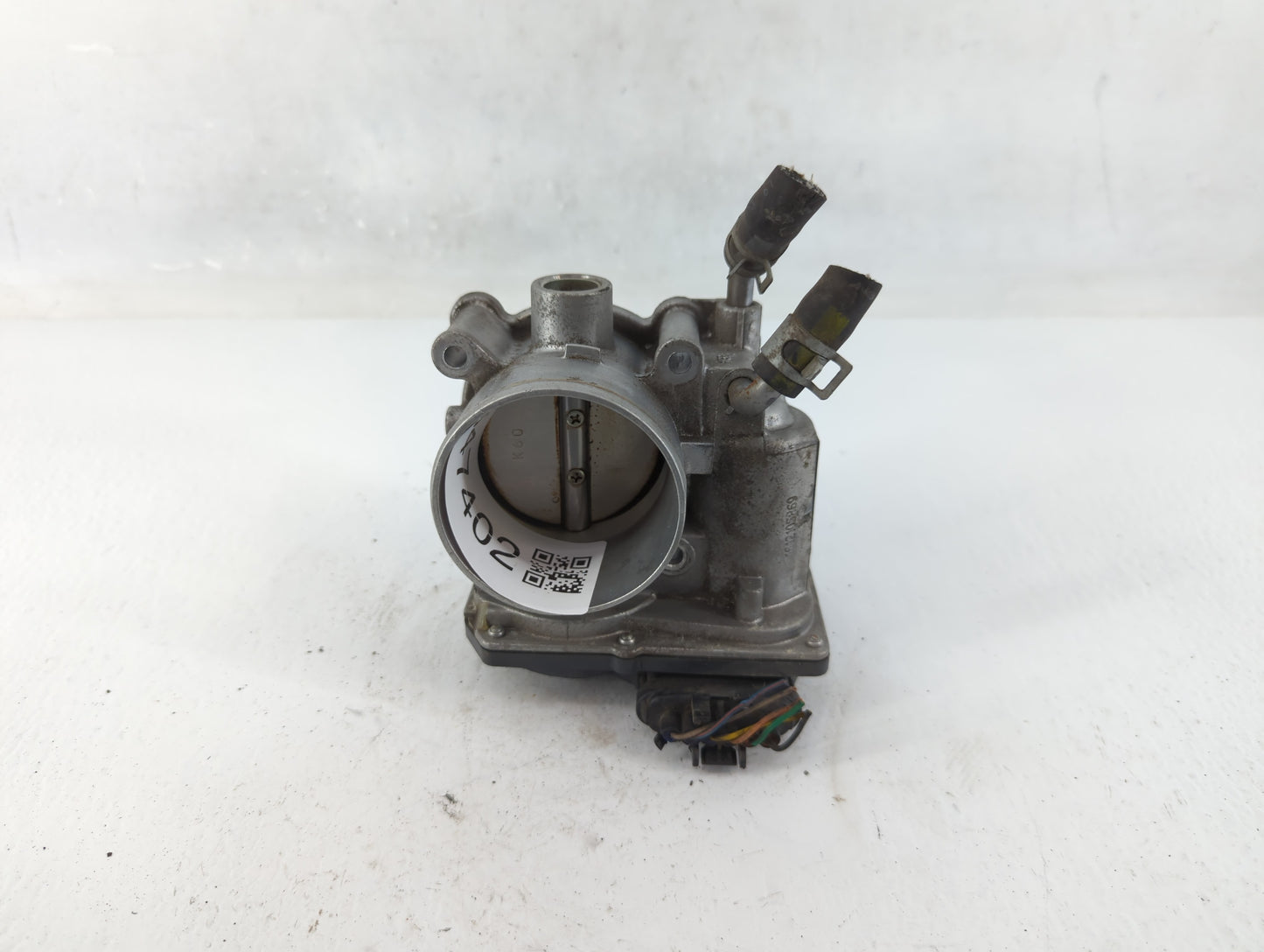 2011-2020 Hyundai Elantra Throttle Body P/N:35100-2E000 Fits Fits 2011 2012 2013 2014 2015 2016 2017 2018 2019 2020 2021 OEM