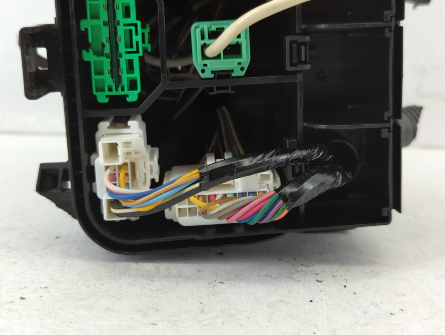 2014-2016 Hyundai Elantra Fusebox Fuse Box Panel Relay Module Fits Fits 2014 2015 2016 OEM Used Auto Parts - Oemusedautopart