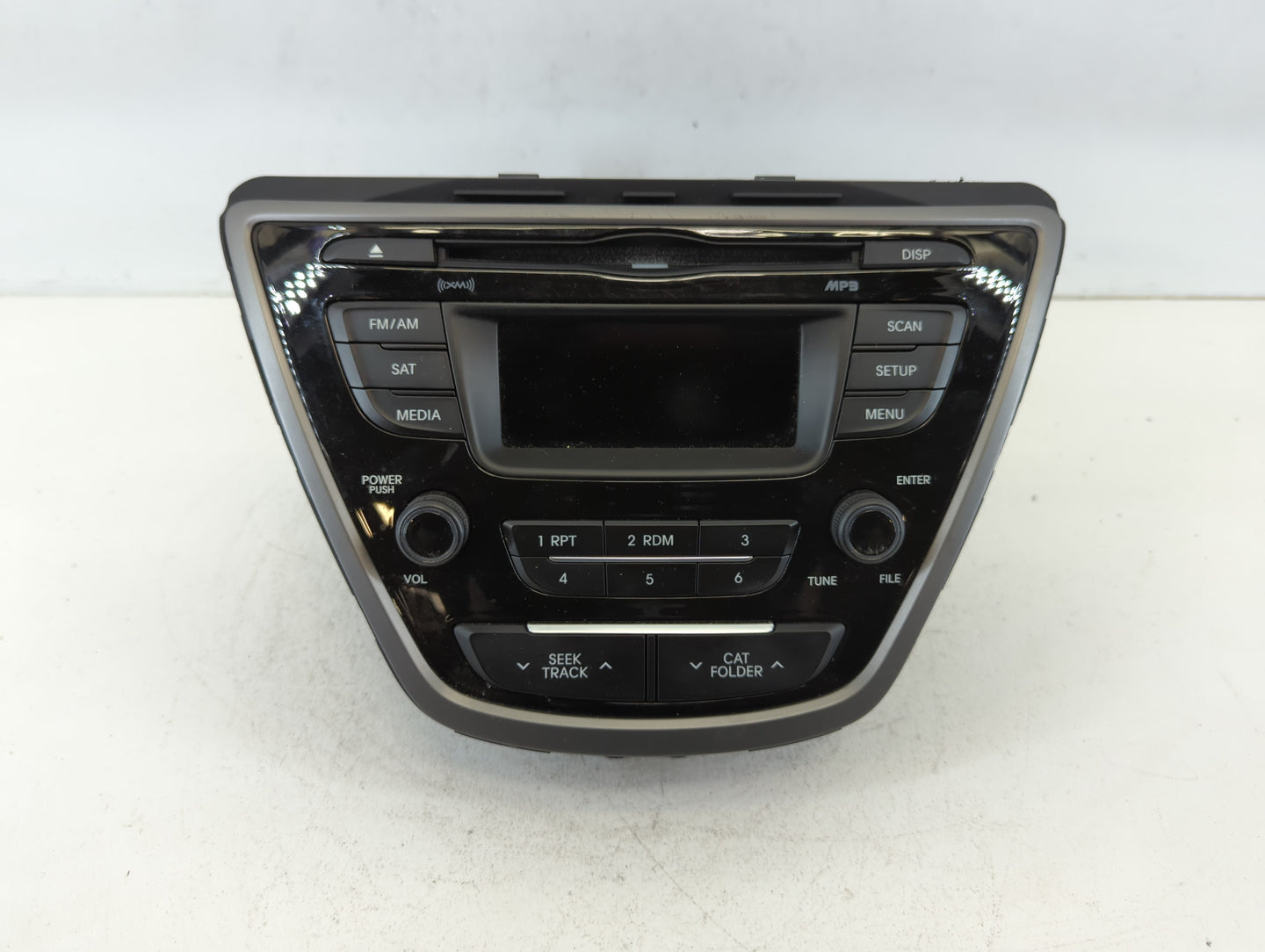 2014-2016 Hyundai Elantra Am Fm Cd Player Radio Receiver - Oemusedautoparts1.com