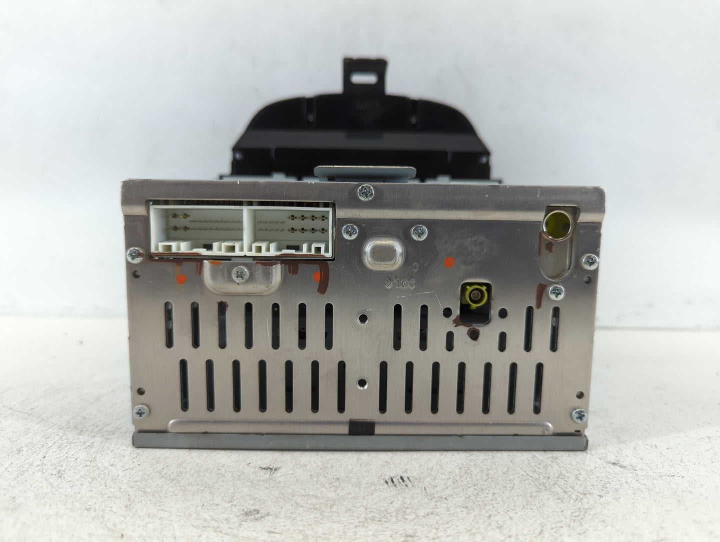 2014-2016 Hyundai Elantra Am Fm Cd Player Radio Receiver - Oemusedautoparts1.com