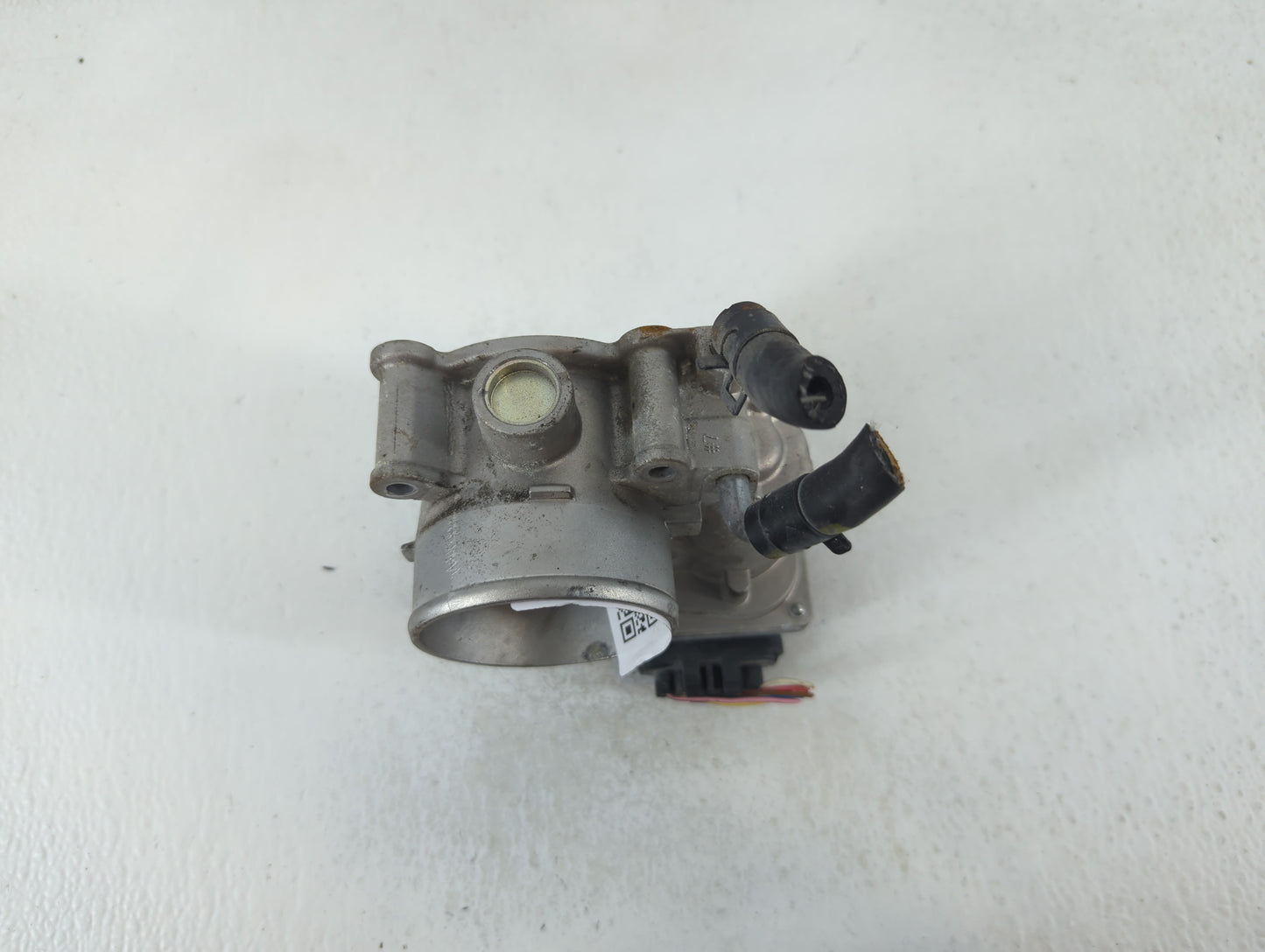 2011-2020 Hyundai Elantra Throttle Body P/N:35100-2E000 Fits Fits 2011 2012 2013 2014 2015 2016 2017 2018 2019 2020 2021 OEM