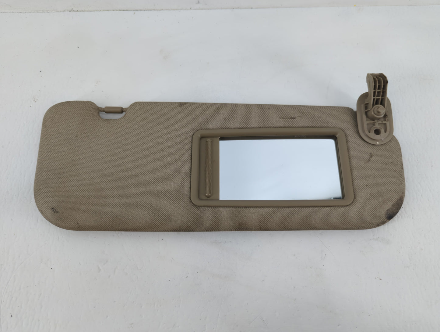 2014-2016 Hyundai Elantra Sun Visor Shade Replacement Passenger Right Mirror Fits Fits 2014 2015 2016 OEM Used Auto Parts - 