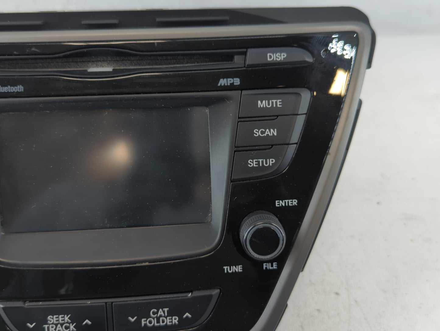 2014-2016 Hyundai Elantra Am Fm Cd Player Radio Receiver - Oemusedautoparts1.com