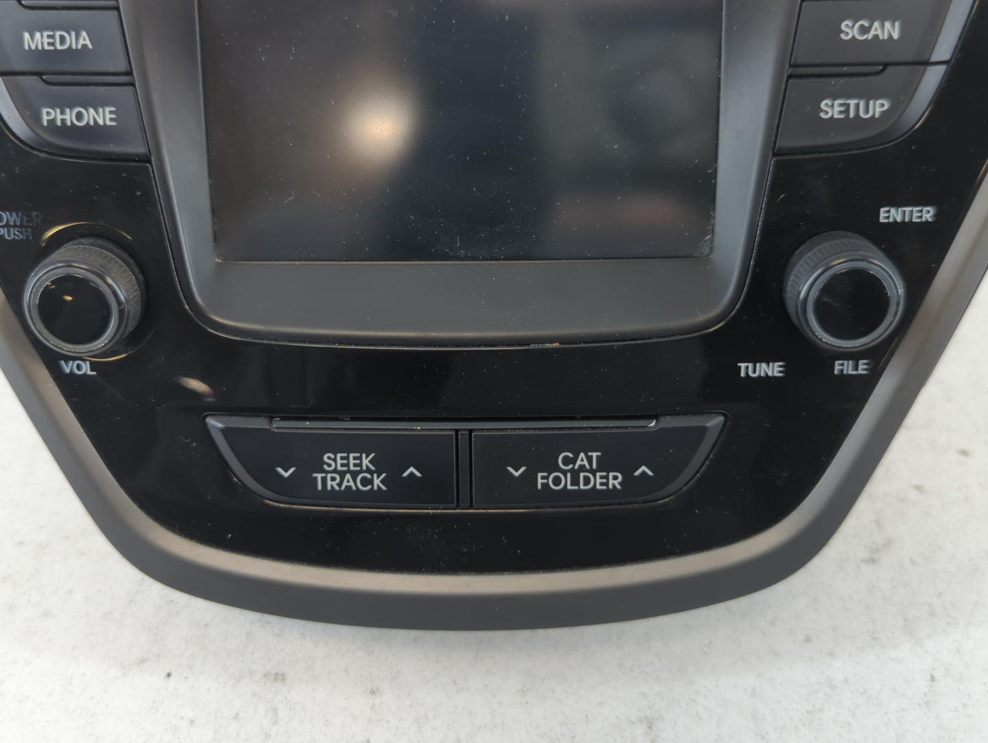 2014-2016 Hyundai Elantra Am Fm Cd Player Radio Receiver - Oemusedautoparts1.com