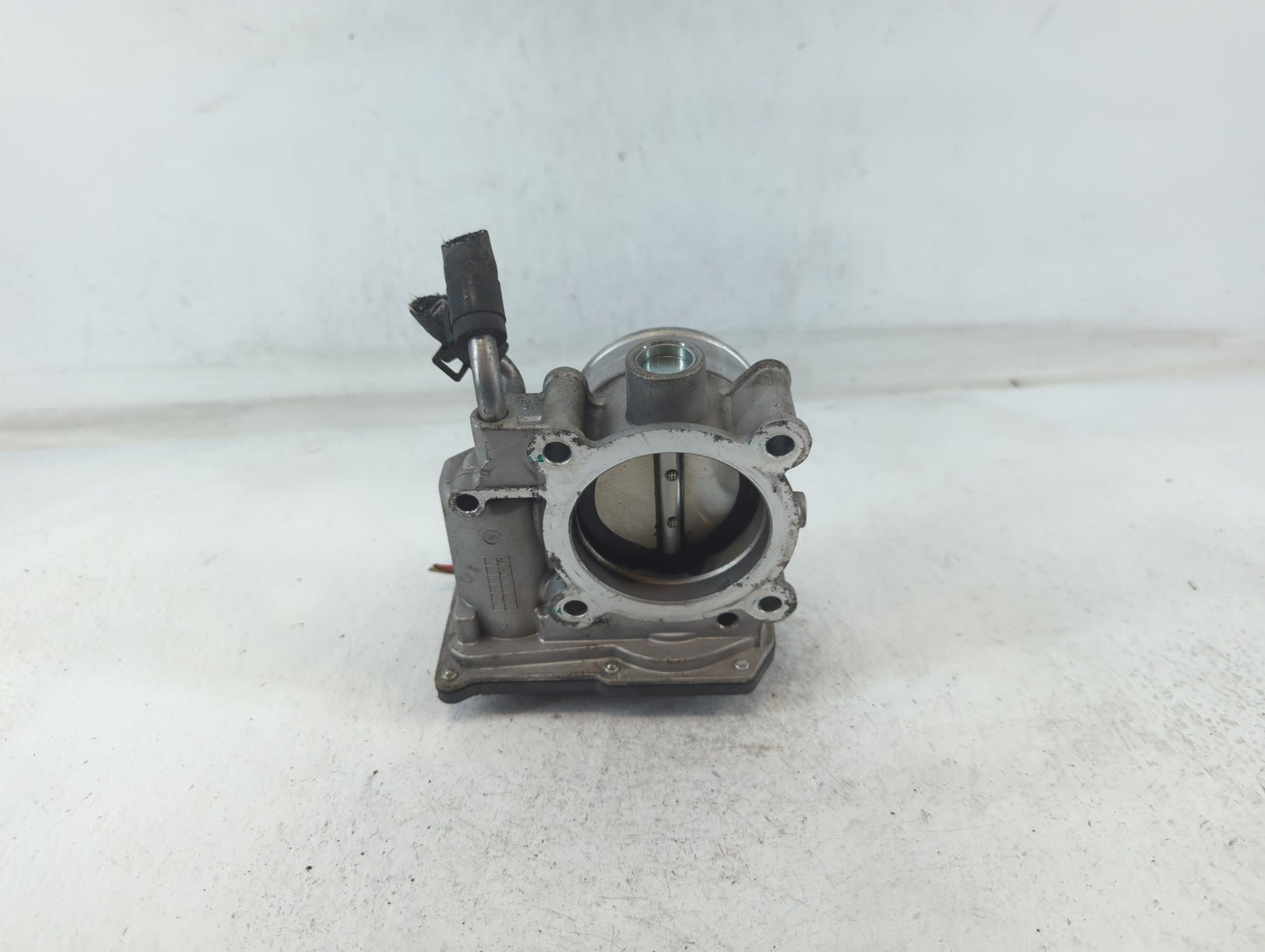 2011-2020 Hyundai Elantra Throttle Body P/N:35100-2E000 Fits Fits 2011 2012 2013 2014 2015 2016 2017 2018 2019 2020 2021 OEM