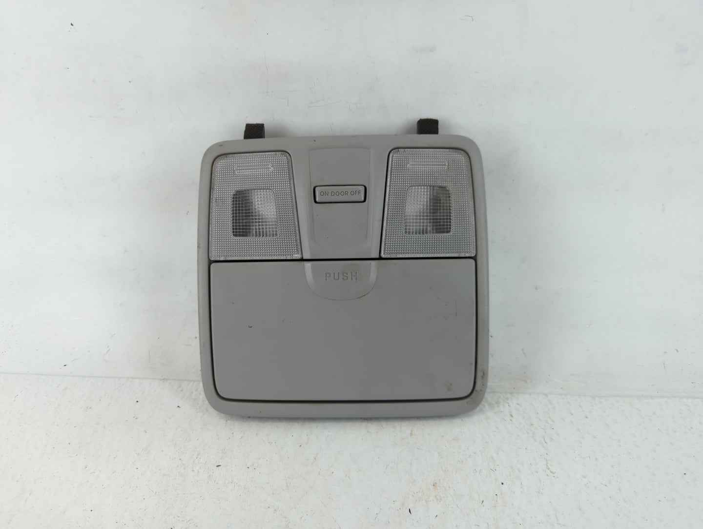2014 Hyundai Elantra Overhead Roof Console - Oemusedautoparts1.com