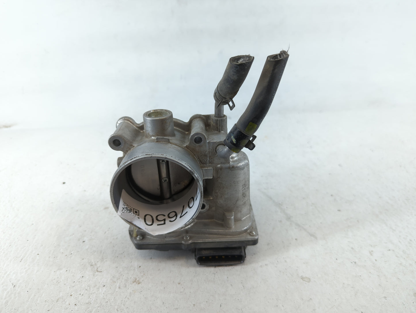 2011-2020 Hyundai Elantra Throttle Body P/N:35100-2E000 Fits Fits 2011 2012 2013 2014 2015 2016 2017 2018 2019 2020 2021 OEM