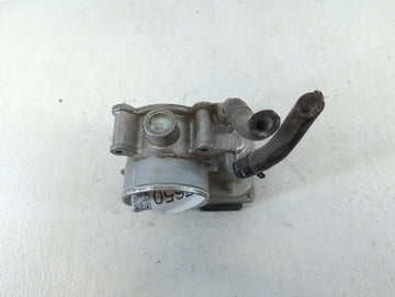 2011-2020 Hyundai Elantra Throttle Body P/N:35100-2E000 Fits Fits 2011 2012 2013 2014 2015 2016 2017 2018 2019 2020 2021 OEM Used Auto Parts