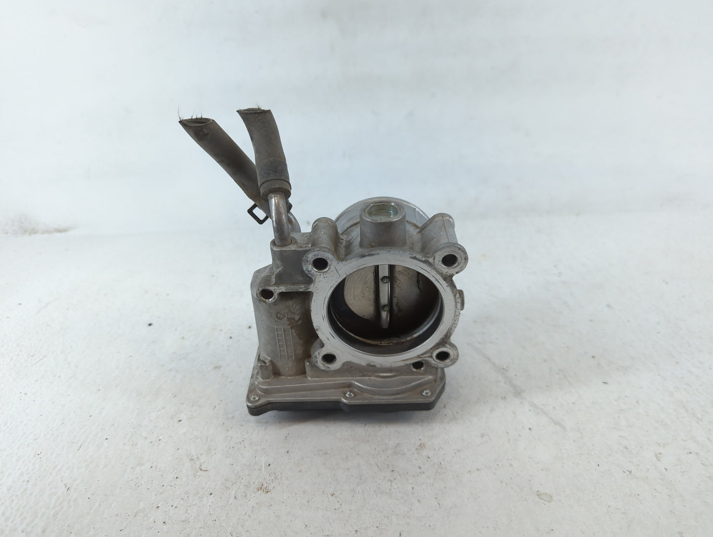 2011-2020 Hyundai Elantra Throttle Body P/N:35100-2E000 Fits Fits 2011 2012 2013 2014 2015 2016 2017 2018 2019 2020 2021 OEM