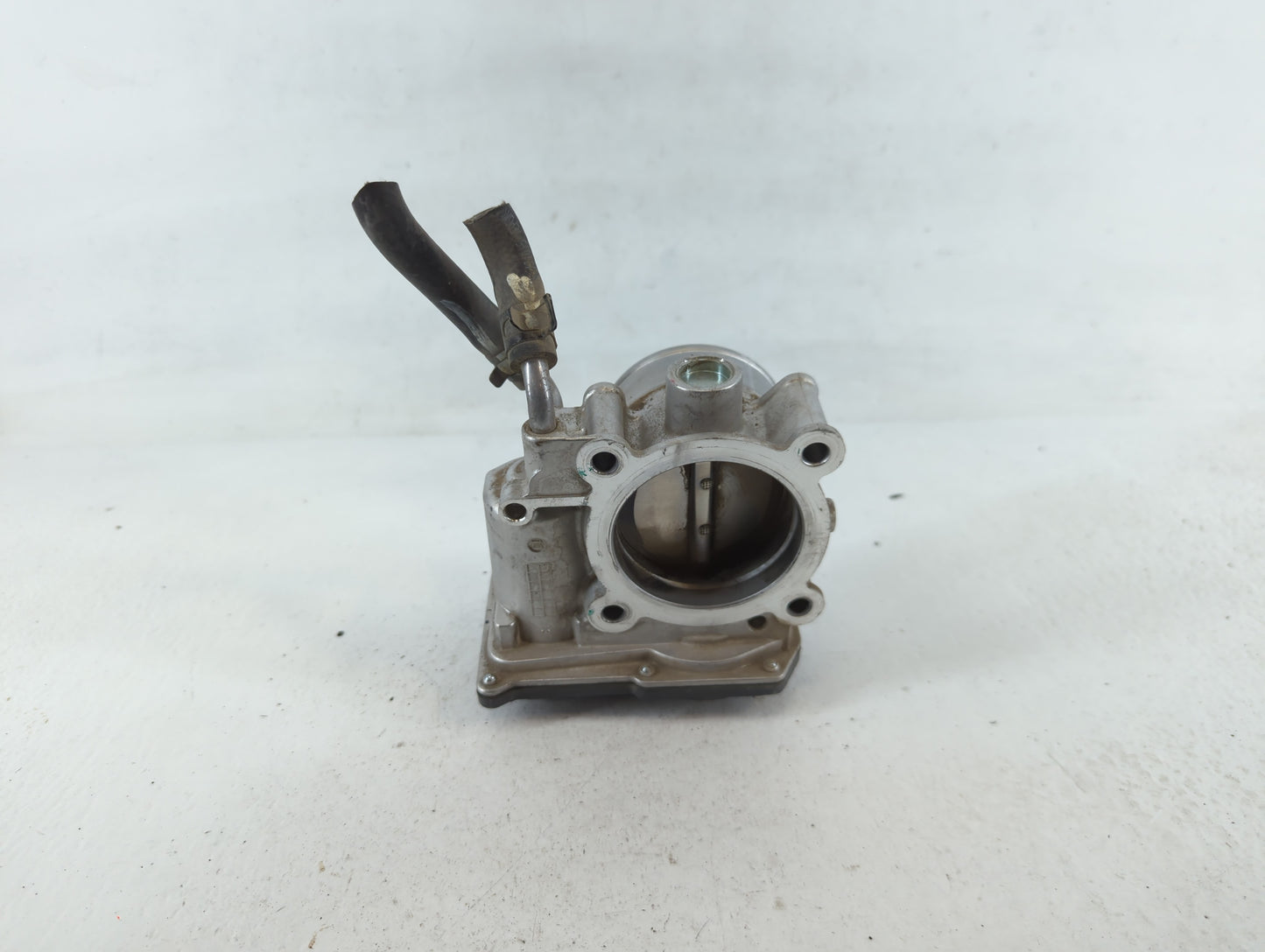 2011-2020 Hyundai Elantra Throttle Body P/N:35100-2E000 Fits Fits 2011 2012 2013 2014 2015 2016 2017 2018 2019 2020 2021 OEM