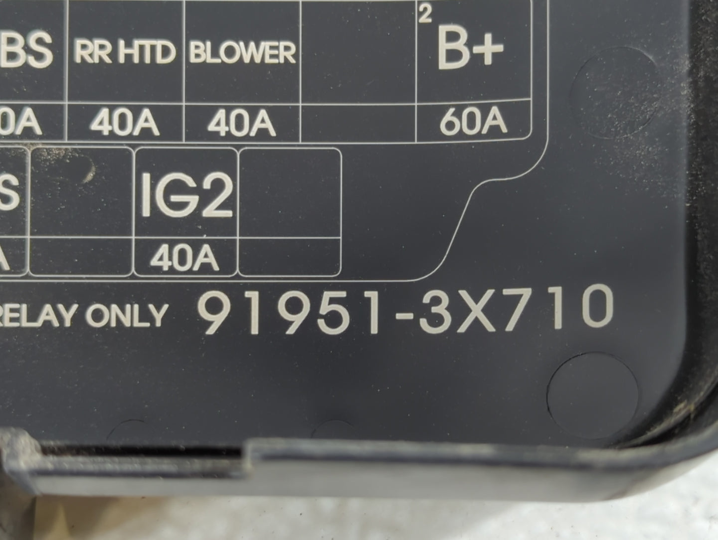 2014-2016 Hyundai Elantra Fusebox Fuse Box Panel Relay Module P/N:91951-3X710 Fits Fits 2014 2015 2016 OEM Used Auto Parts -