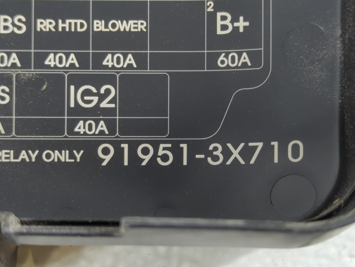 2014-2016 Hyundai Elantra Fusebox Fuse Box Panel Relay Module P/N:91951-3X710 Fits Fits 2014 2015 2016 OEM Used Auto Parts -
