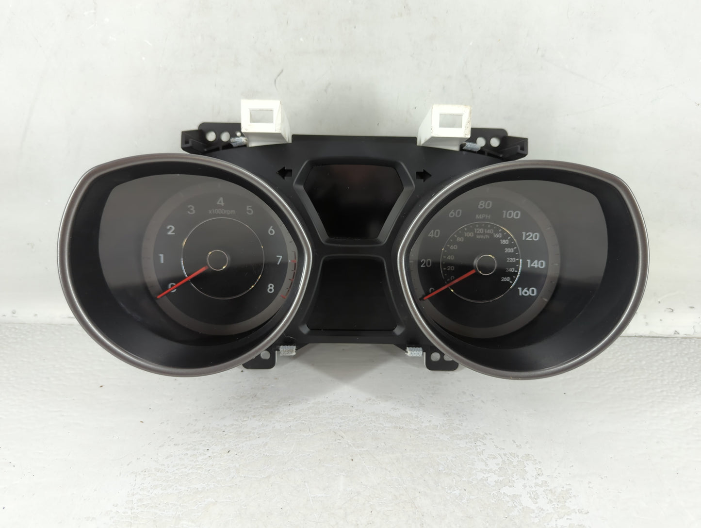 2014-2016 Hyundai Elantra Instrument Cluster Speedometer Gauges P/N:94004-3Y010 Fits Fits 2014 2015 2016 OEM Used Auto Parts