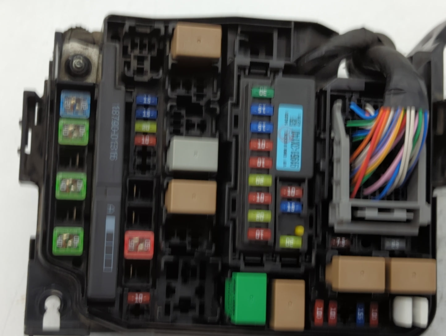 2014-2015 Hyundai Elantra Fusebox Fuse Box Panel Relay Module P/N:91239 A5325 Fits Fits 2014 2015 OEM Used Auto Parts - Oemu