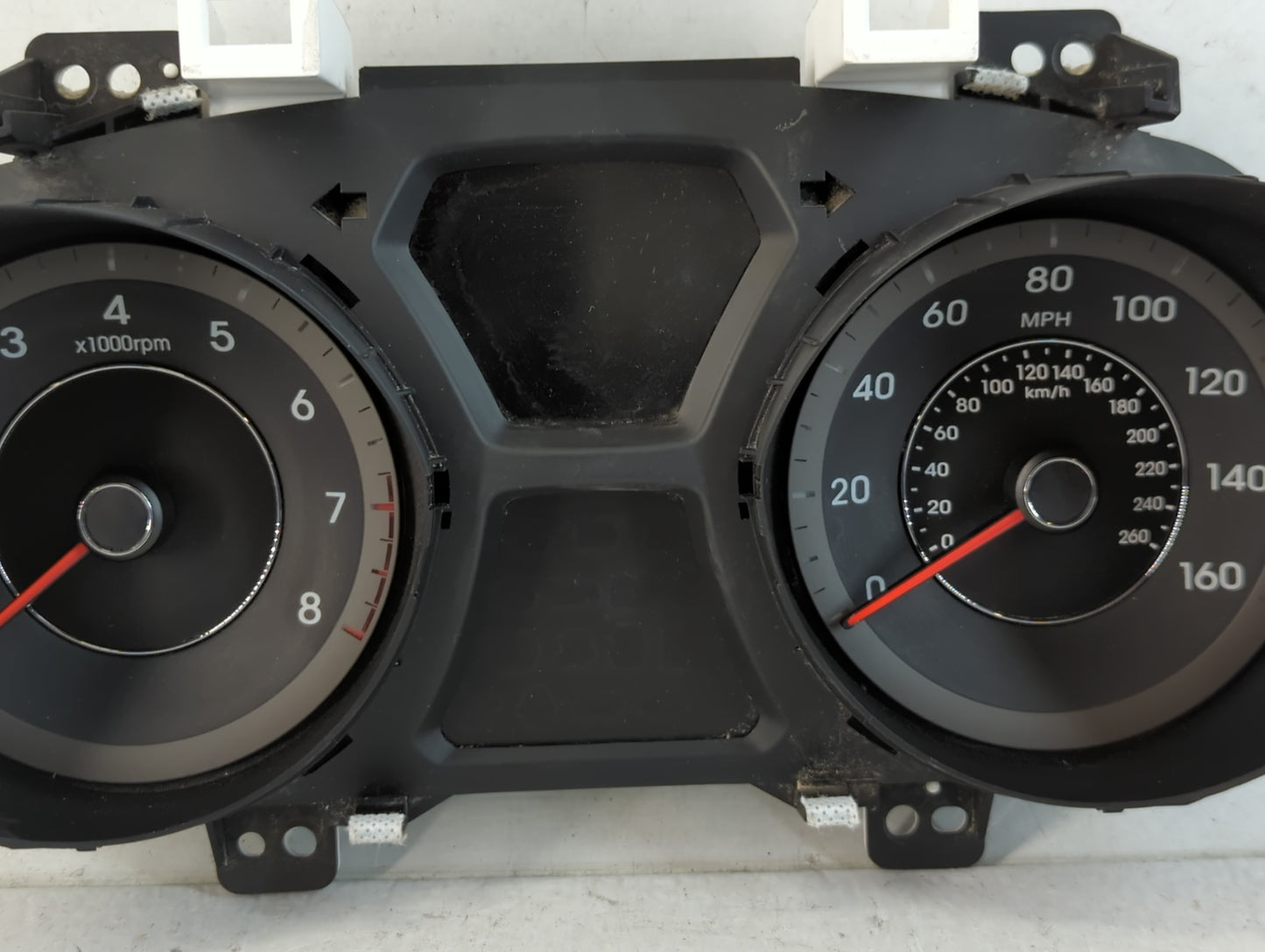 2014-2016 Hyundai Elantra Instrument Cluster Speedometer Gauges P/N:94004-3Y010 Fits Fits 2014 2015 2016 OEM Used Auto Parts