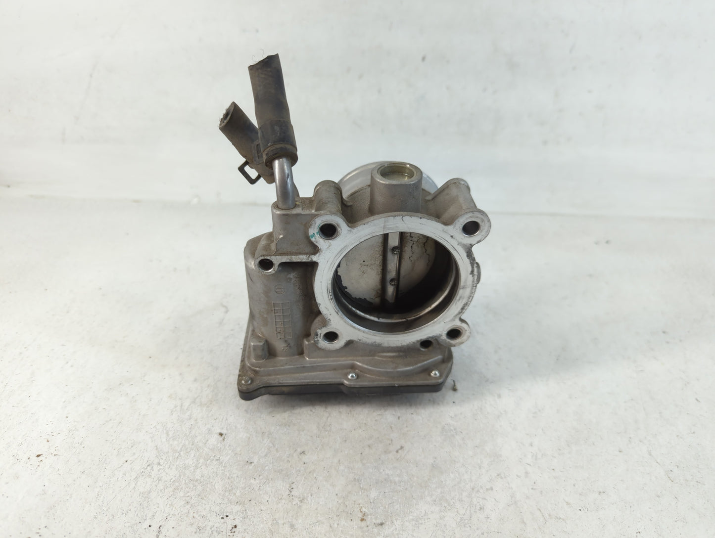 2011-2020 Hyundai Elantra Throttle Body P/N:35100-2E000 Fits Fits 2011 2012 2013 2014 2015 2016 2017 2018 2019 2020 2021 OEM