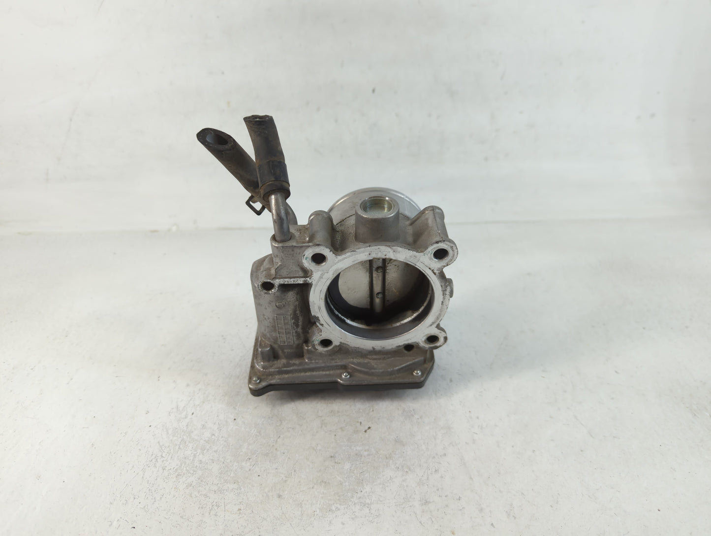 2011-2020 Hyundai Elantra Throttle Body P/N:35100-2E000 Fits Fits 2011 2012 2013 2014 2015 2016 2017 2018 2019 2020 2021 OEM