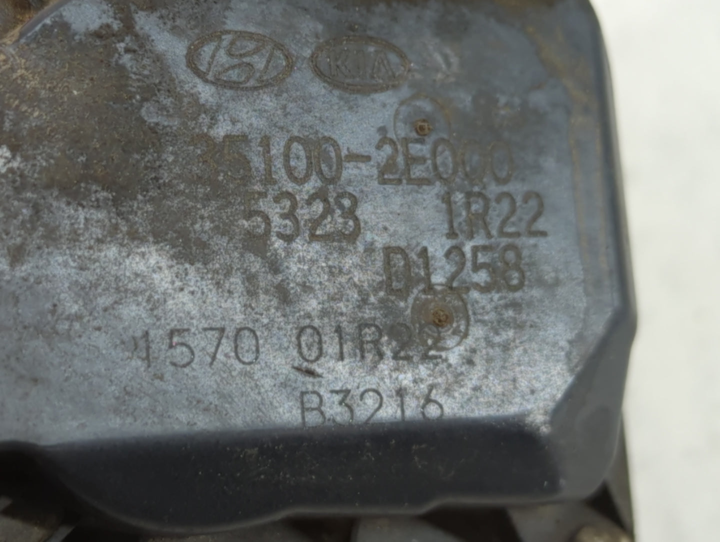 2011-2020 Hyundai Elantra Throttle Body P/N:35100-2E000 Fits Fits 2011 2012 2013 2014 2015 2016 2017 2018 2019 2020 2021 OEM