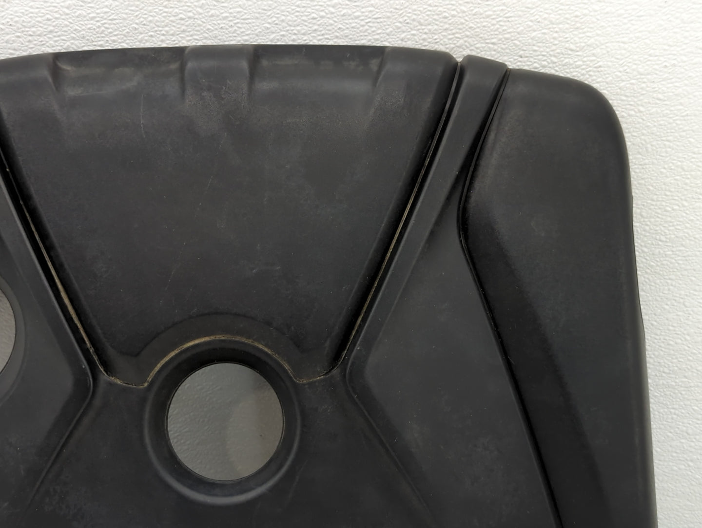2014 Hyundai Elantra Engine Cover - Oemusedautoparts1.com