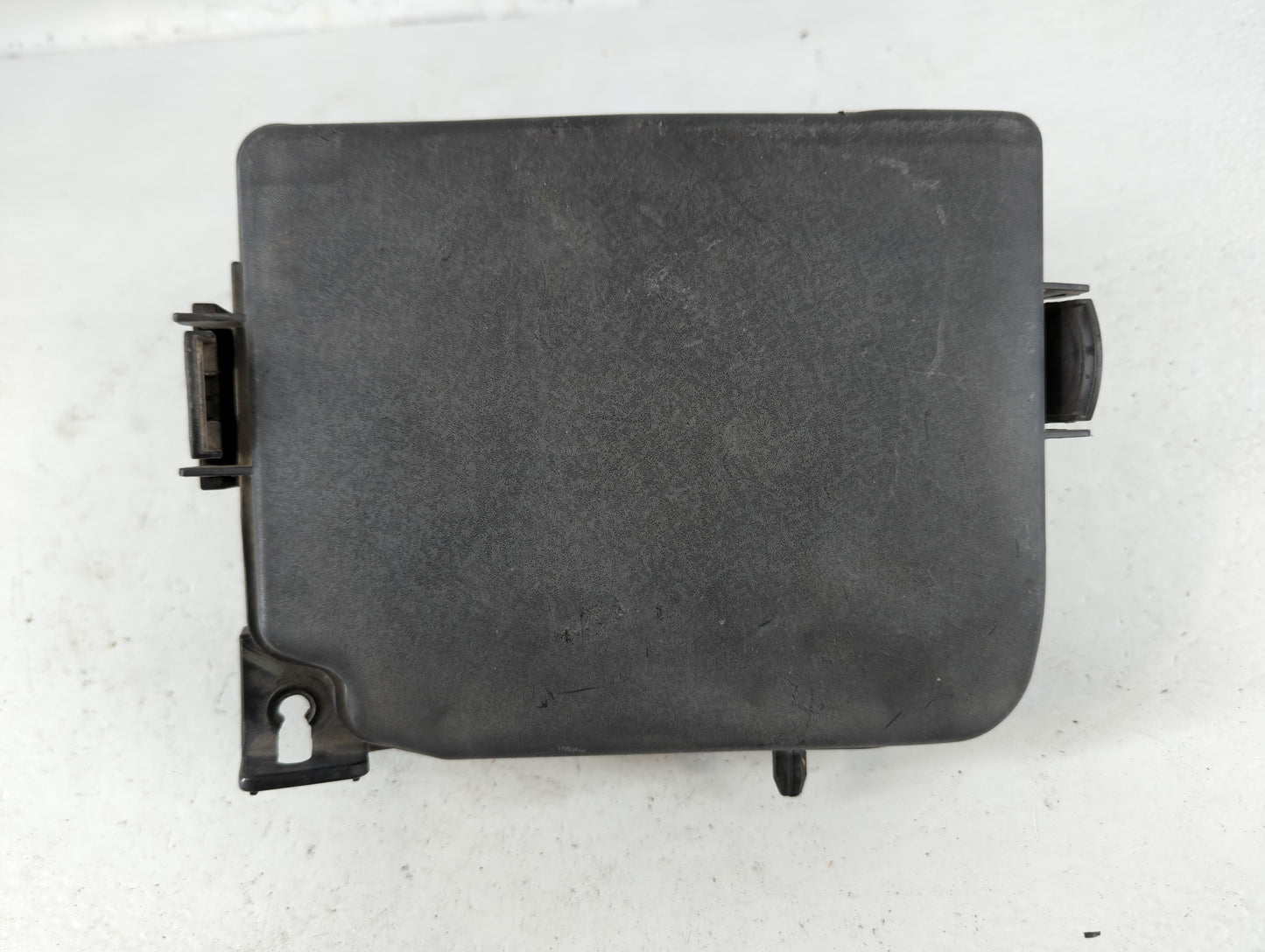 2014-2016 Hyundai Elantra Fusebox Fuse Box Panel Relay Module P/N:91951-3X710 Fits Fits 2014 2015 2016 OEM Used Auto Parts -