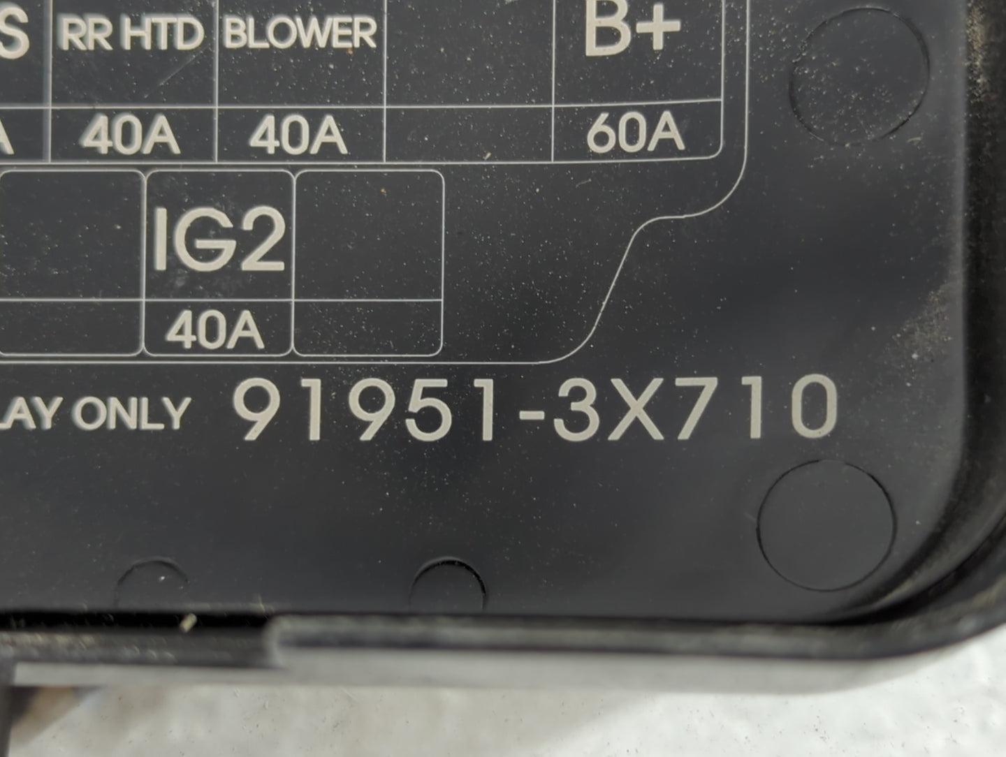 2014-2016 Hyundai Elantra Fusebox Fuse Box Panel Relay Module P/N:91951-3X710 Fits Fits 2014 2015 2016 OEM Used Auto Parts -