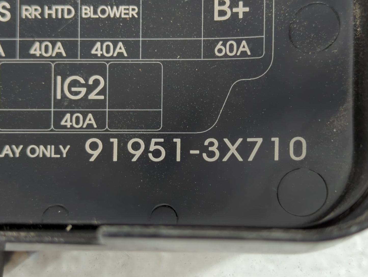 2014-2016 Hyundai Elantra Fusebox Fuse Box Panel Relay Module P/N:91951-3X710 Fits Fits 2014 2015 2016 OEM Used Auto Parts -