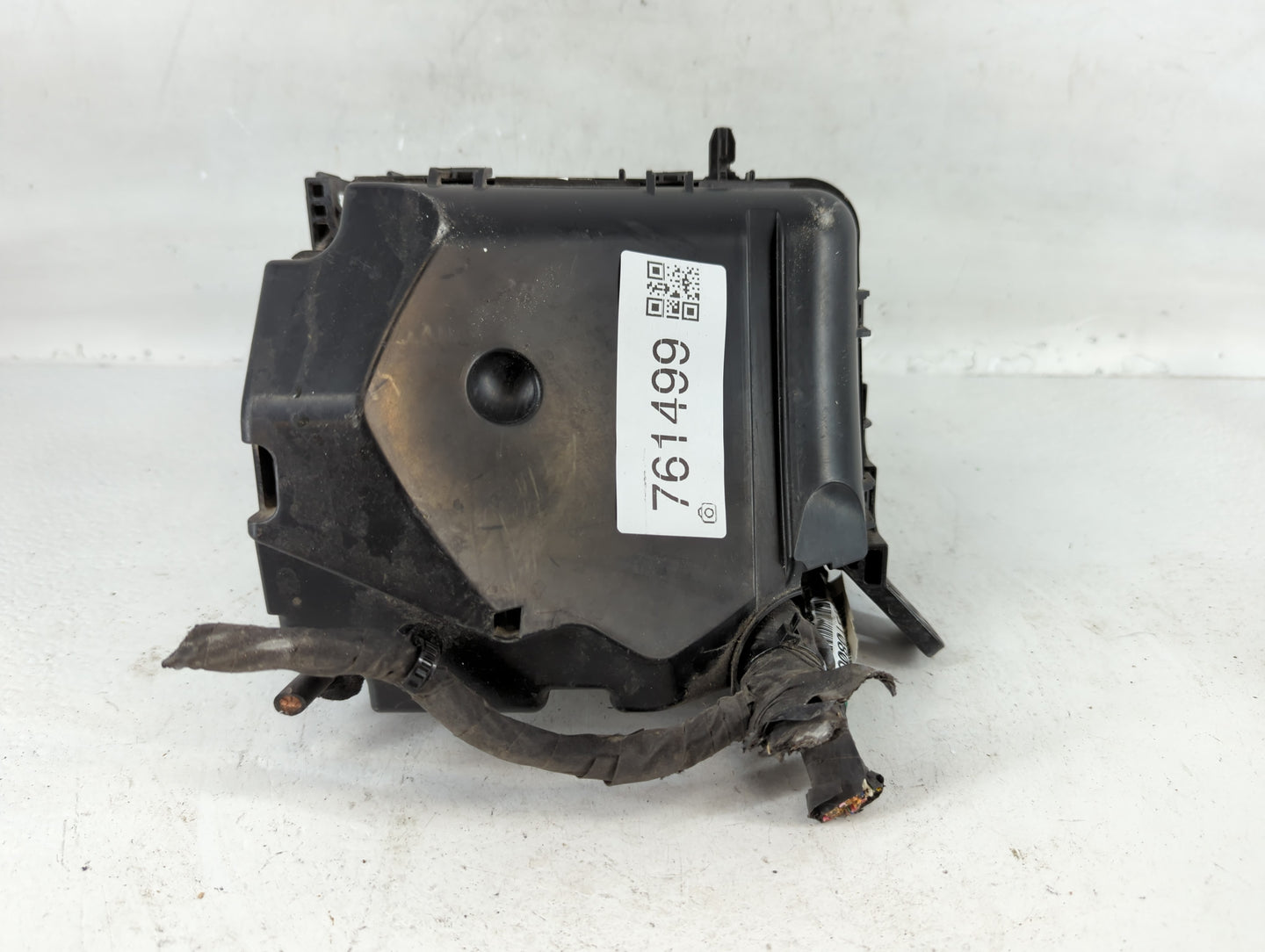 2014-2016 Hyundai Elantra Fusebox Fuse Box Panel Relay Module P/N:91951-3X710 Fits Fits 2014 2015 2016 OEM Used Auto Parts -