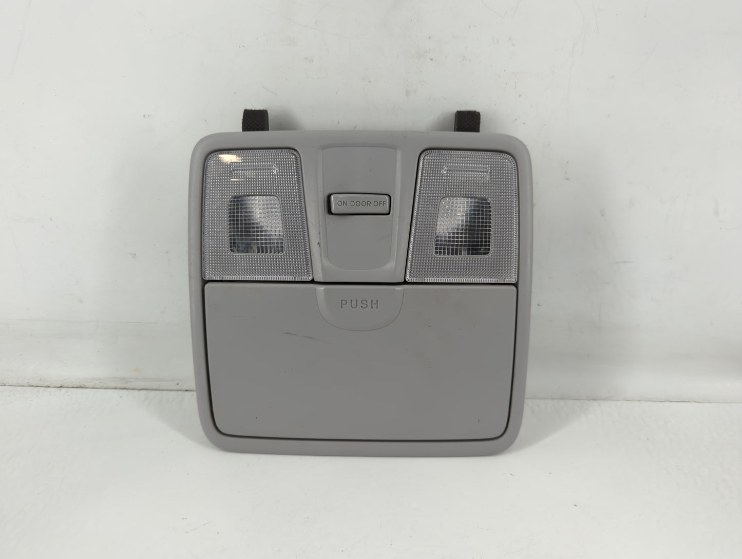 2014 Hyundai Elantra Overhead Roof Console - Oemusedautoparts1.com